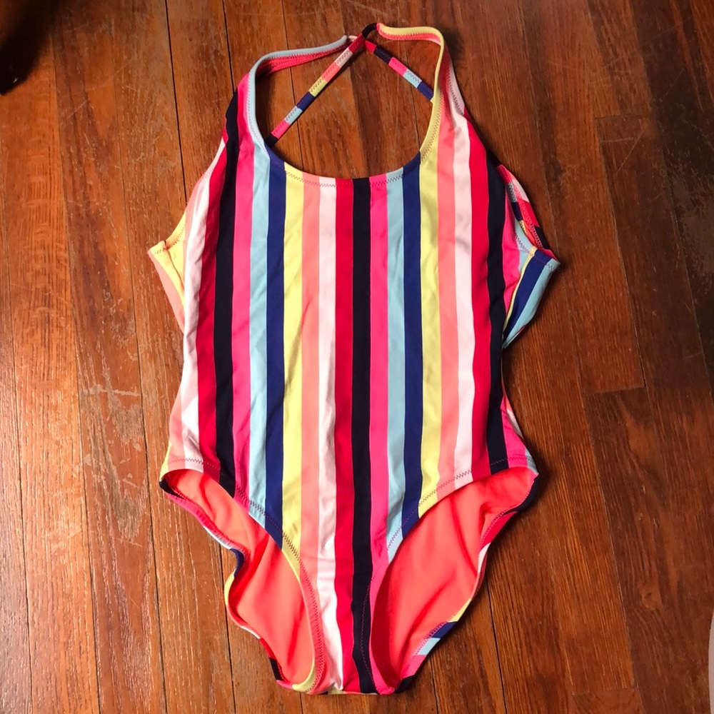 Gap one piece bathing suit size small